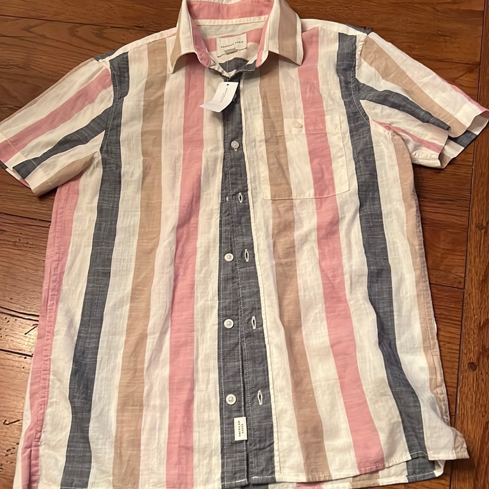 BNWT American Eagle button up